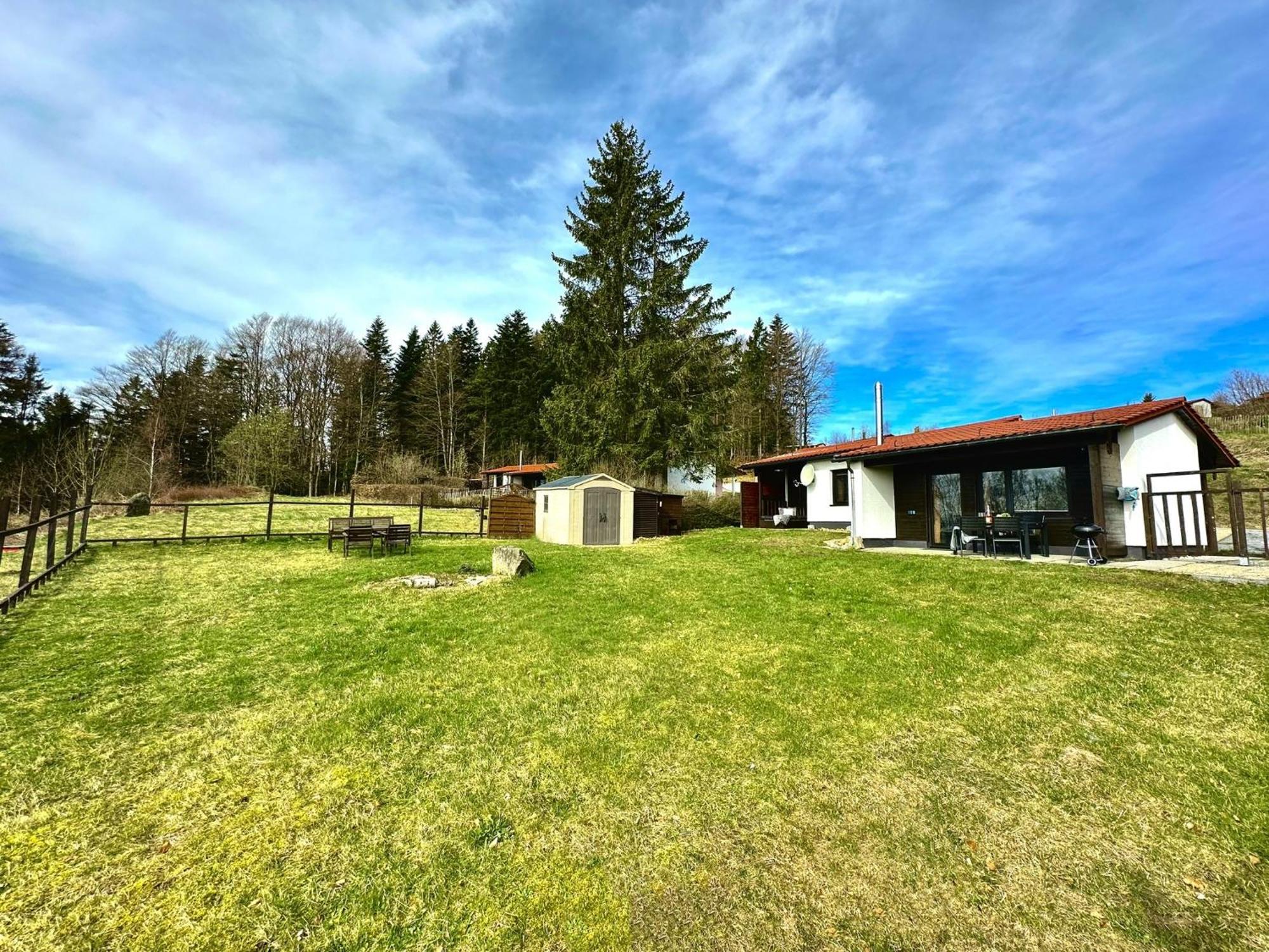 Gemuetliches Alpenblick Berg-Bungalow + Grosser Garten + Netflix! Schöfweg Exteriér fotografie